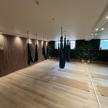 Al Karob Yoga Boutique Hotel Guia  Bagian luar foto