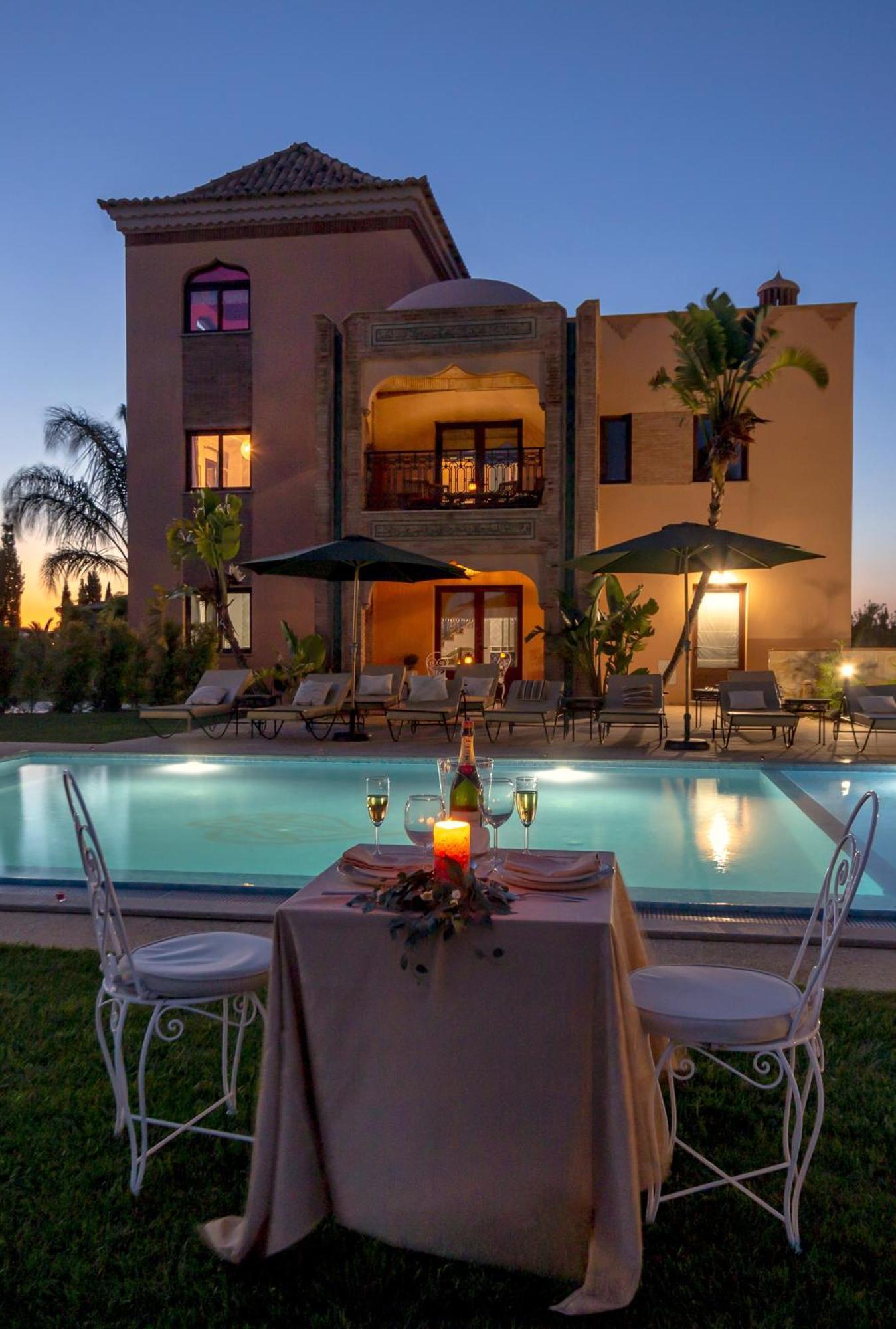 Al Karob Yoga Boutique Hotel Guia  Bagian luar foto