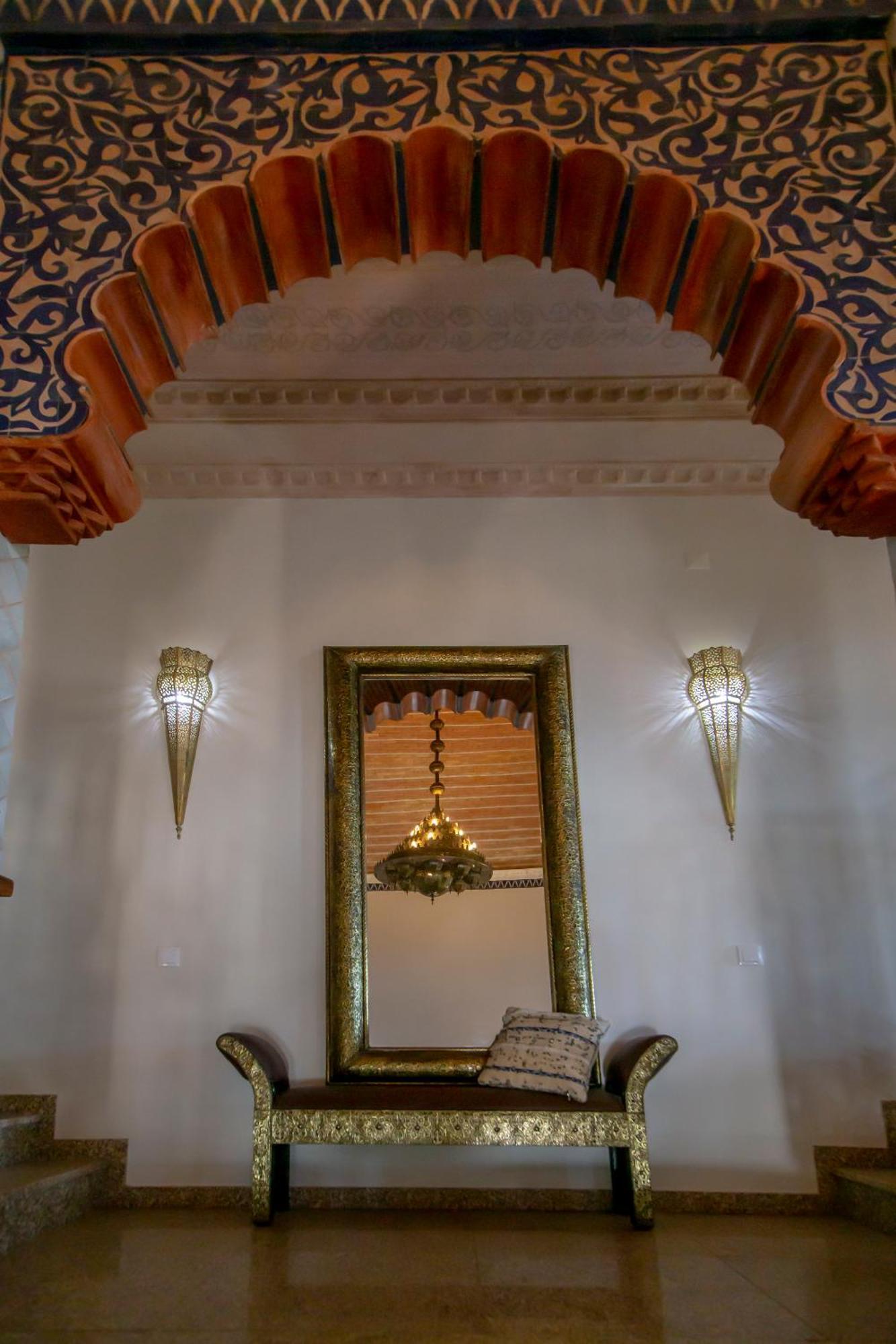 Al Karob Yoga Boutique Hotel Guia  Bagian luar foto