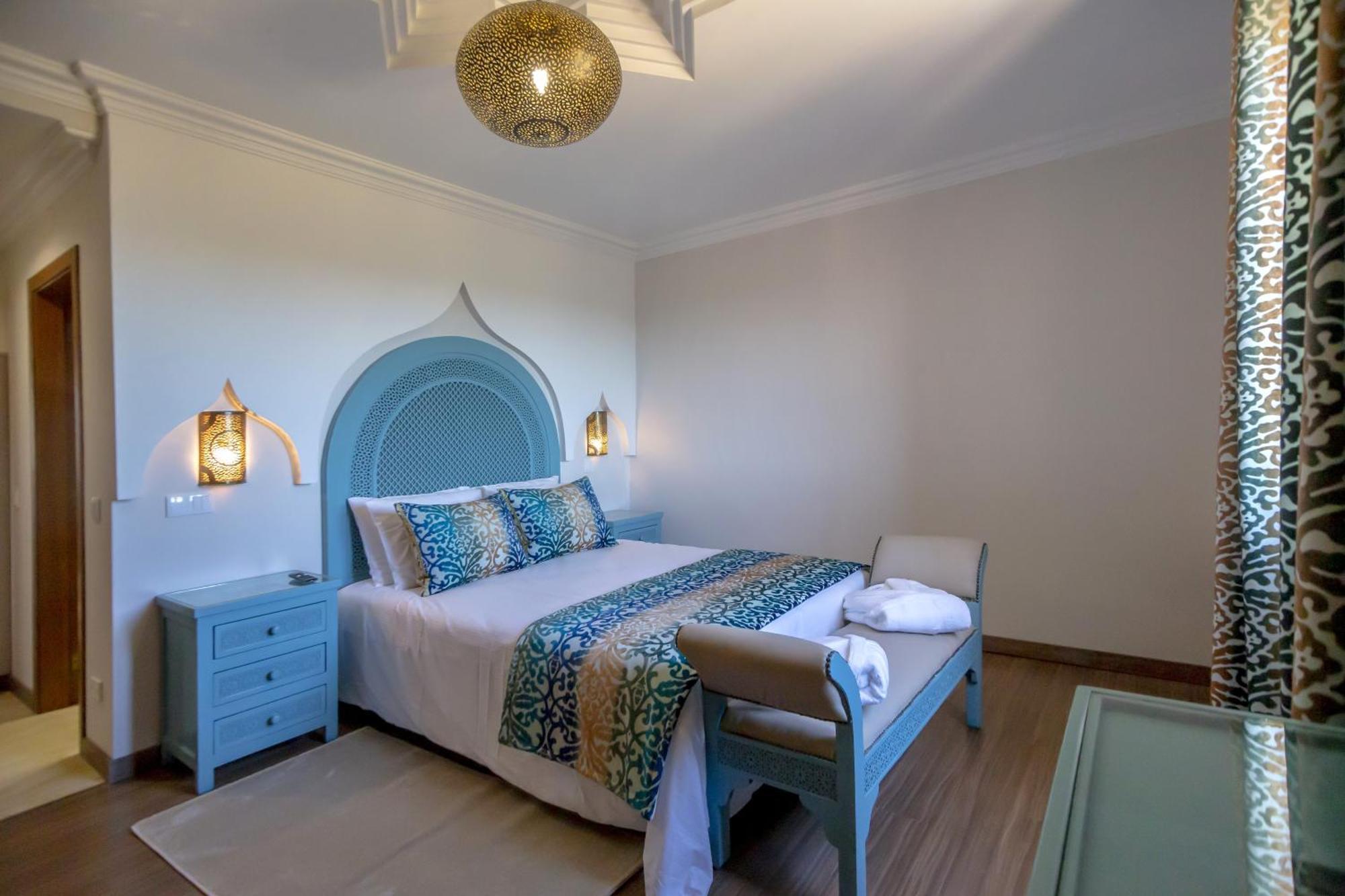 Al Karob Yoga Boutique Hotel Guia  Bagian luar foto