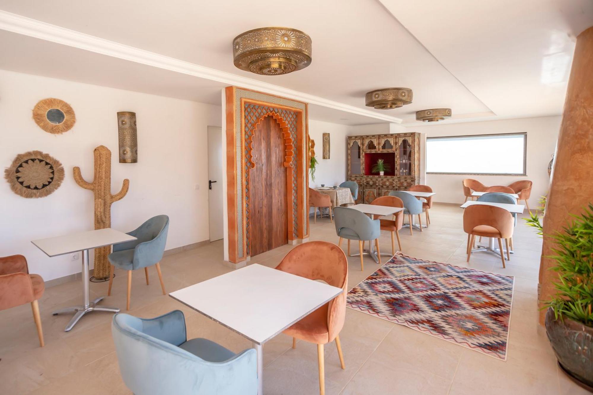 Al Karob Yoga Boutique Hotel Guia  Bagian luar foto