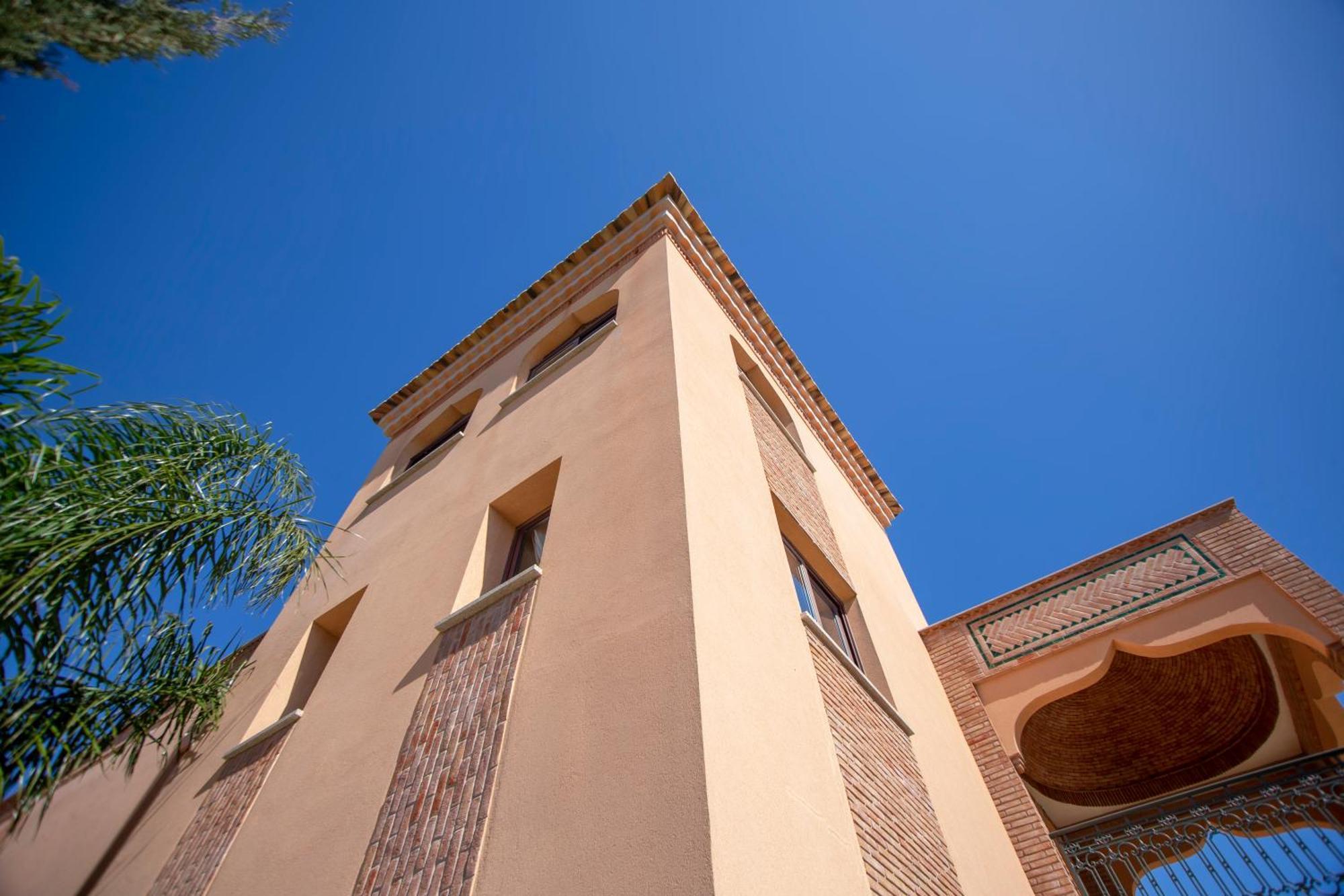 Al Karob Yoga Boutique Hotel Guia  Bagian luar foto